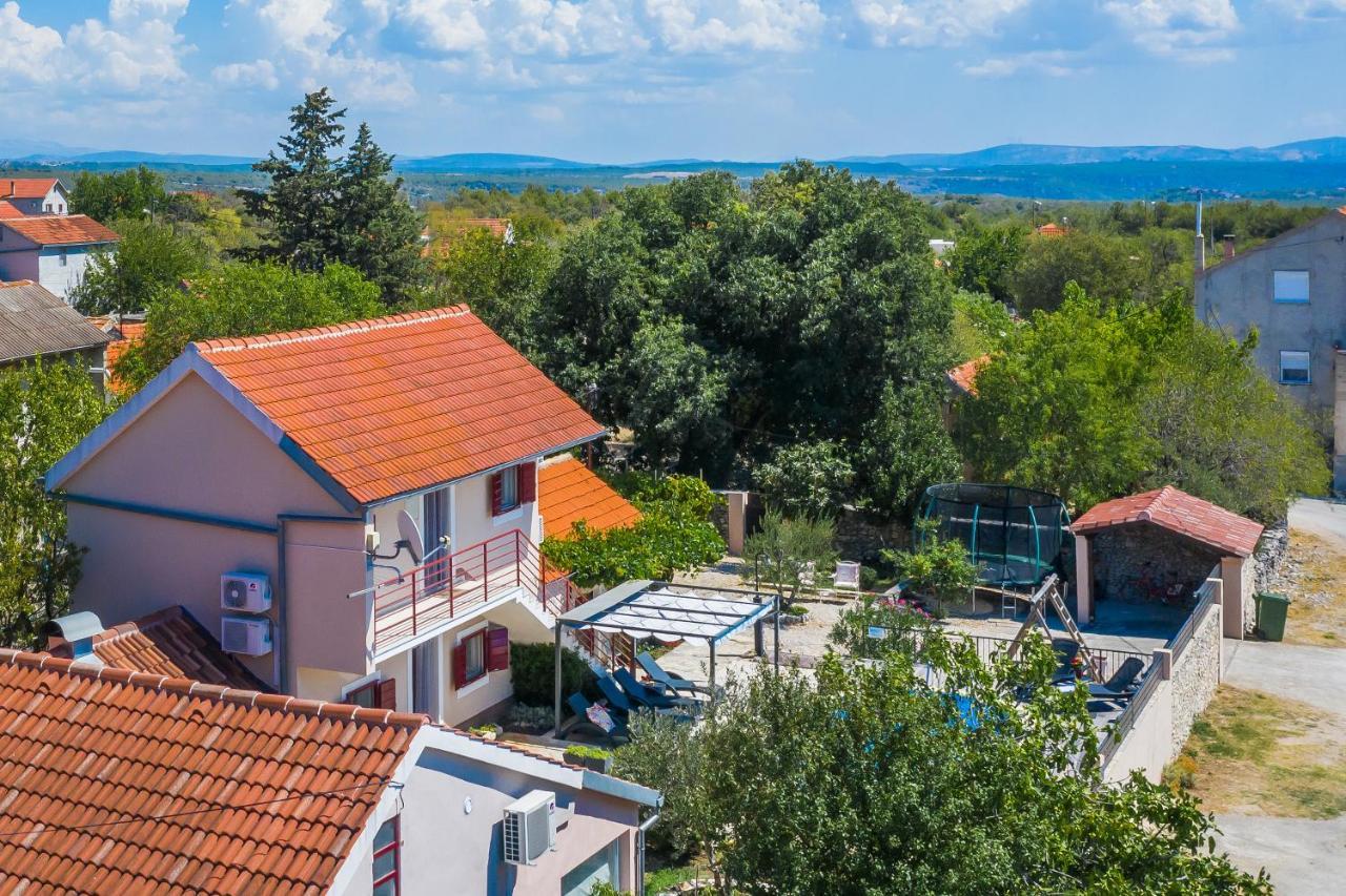 Holiday Home Rosko Skradin Exterior foto